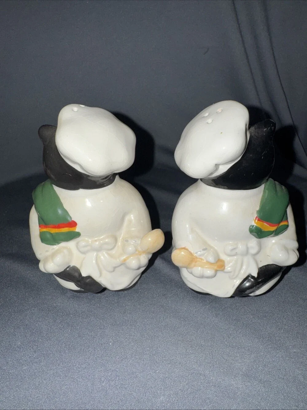 Vintage Black Cat Chef Hand Painted Salt And Pepper Shaker With Stoppers